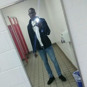 Meet your Posher, Brandon